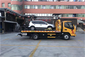 镇巴汽车紧急补胎换胎救援